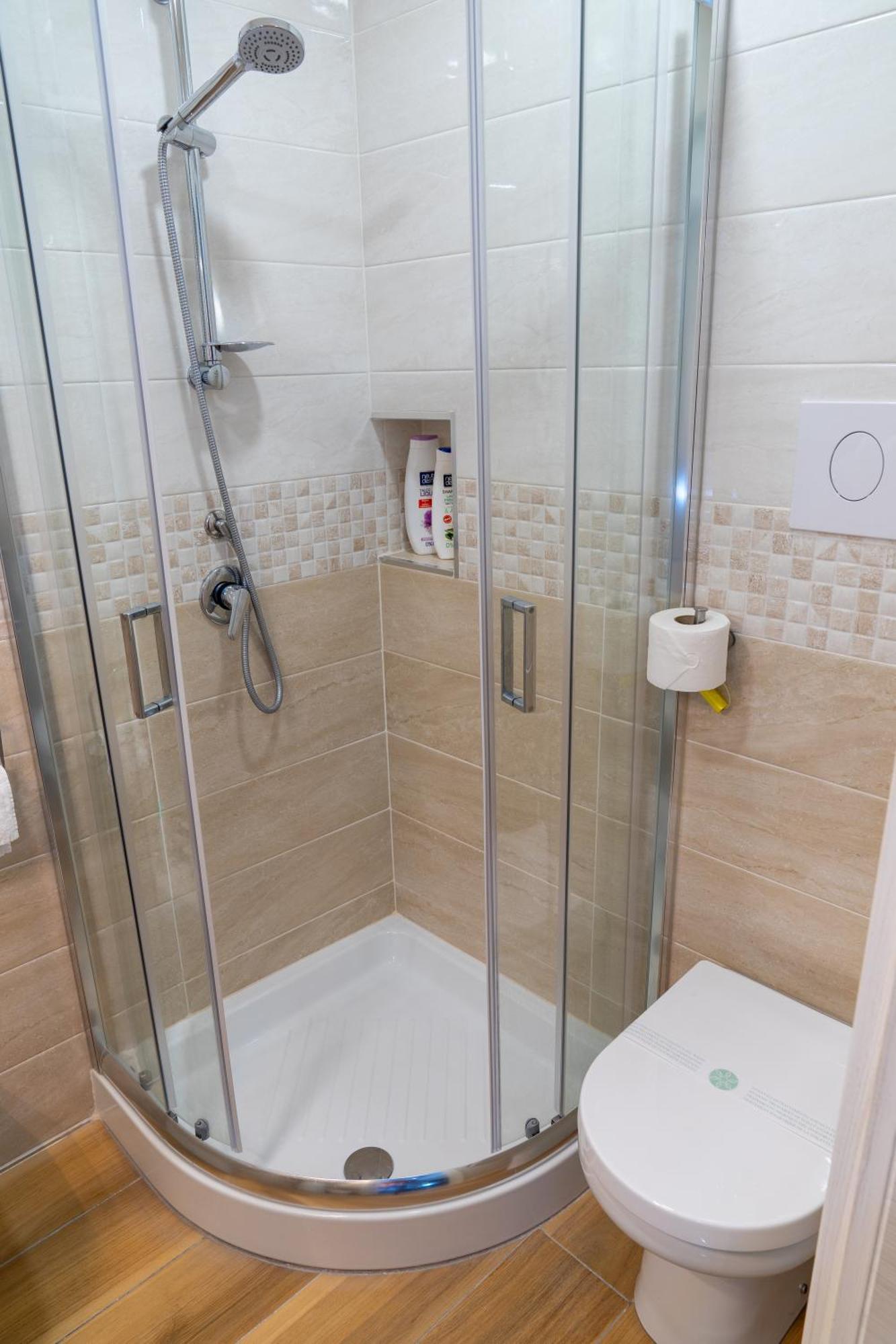 B&B Palazzo Sersale Napoli Εξωτερικό φωτογραφία